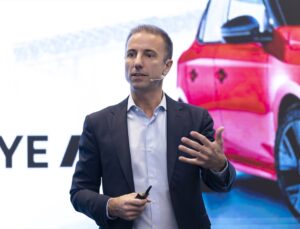 Opel Üst Yöneticisi Florian Huettl, Türkiye pazarını değerlendirdi