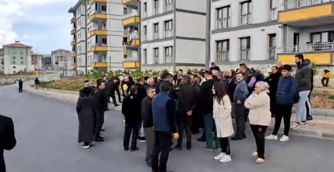 KEMALPAŞA TOKİ’DE SU ÇİLESİ