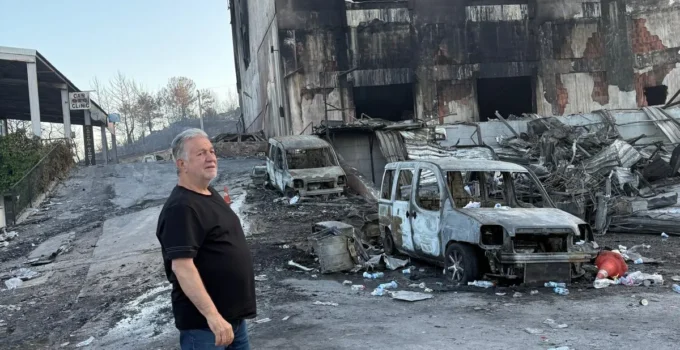 İESOB BAŞKANI ATA OTOKENT SİTESİNDE HASAR TESPİTİNDE BULUNDU…