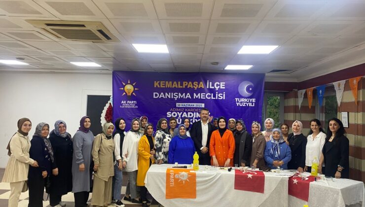 AK Parti Kemalpaşa Danışma Meclisi Toplantısı Düzenlendi