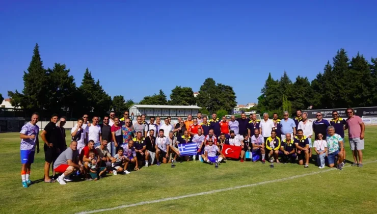Çeşme – Sakız Master Futbol Turnuvası tamamlandı