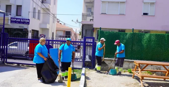 Çeşme Belediyesi’nden Yeni Eğitim-Öğretim Yılı Öncesi Büyük Temizlik