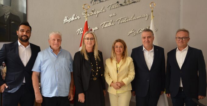 AK PARTİ İZMİR MİLLETVEKİLİ CEYDA BÖLÜNMEZ ÇANKIRI’DAN İGC VE 9 EYLÜL GAZETESİ’NE ZİYARET