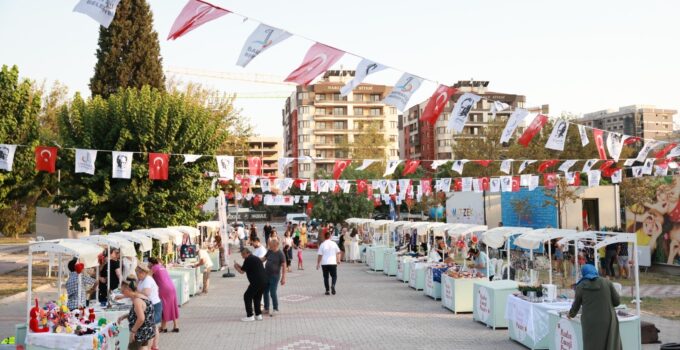 Bayraklı’nın üreten kadınlarına özel sergi
